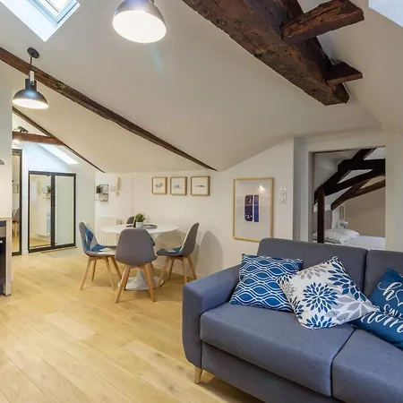 Le Chirac 5 T2 Centre Historique * Rodez